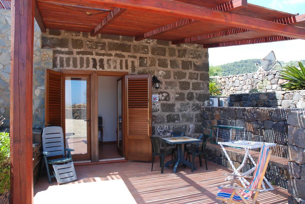 Case Vacanze La Cernia Bruna Isola di Ustica Room photo